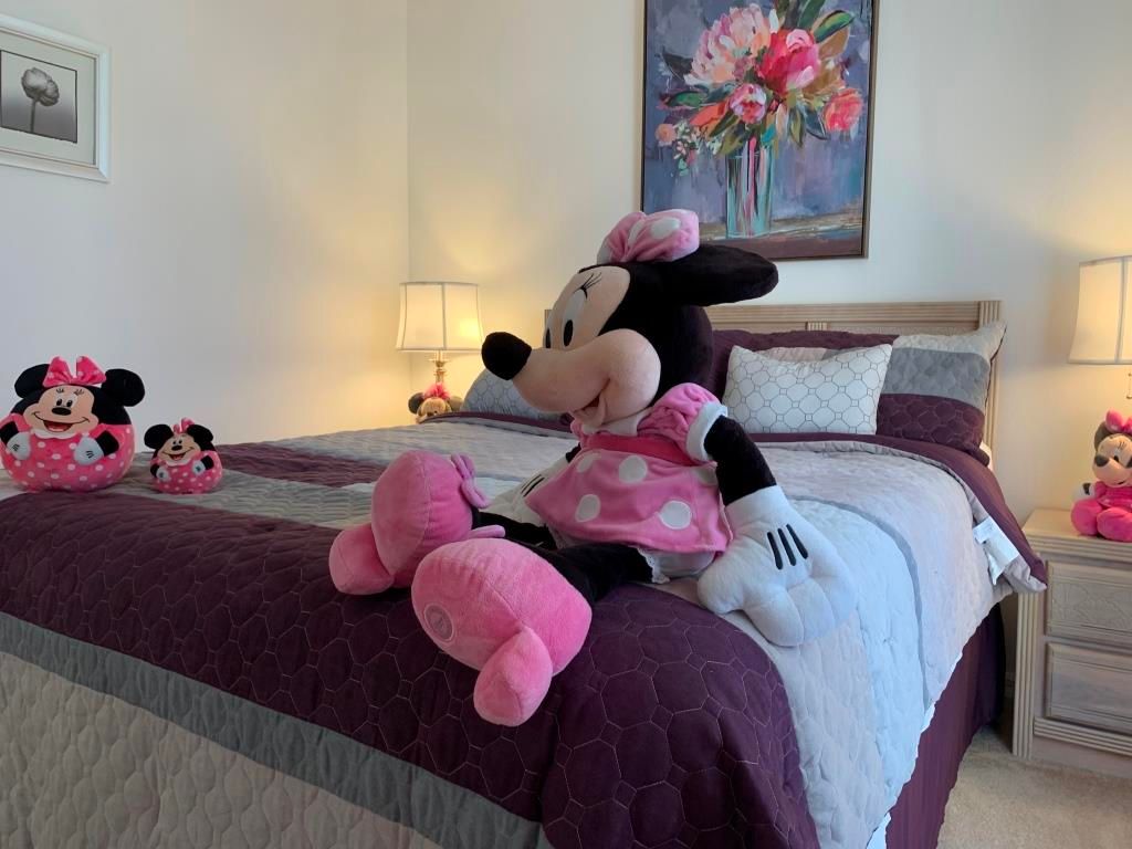 3. Queen bedroom 2019
